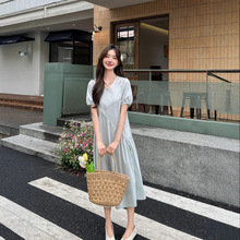 春夏上新【CH】意法韩版温柔显白v领泡泡袖裙子棉锦混纺连衣裙女