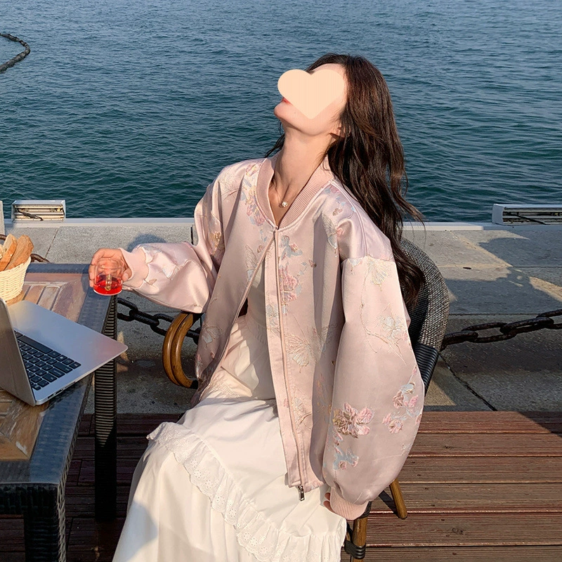 2025 Весна-Осень Новый Национальный Стиль Жаккардовый Атлас Высококачественная Бейсбольная Форма Короткие Топы Женский Дизайн Элитный Топ