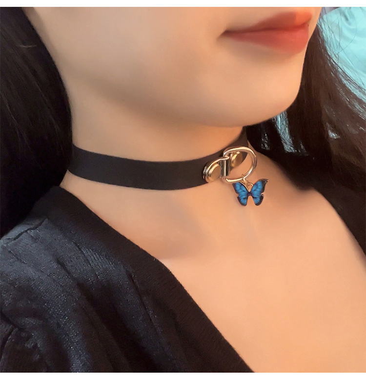 Silicone SM Collar with Bell and Clavicle Chain for Adult Couples — detail image 8