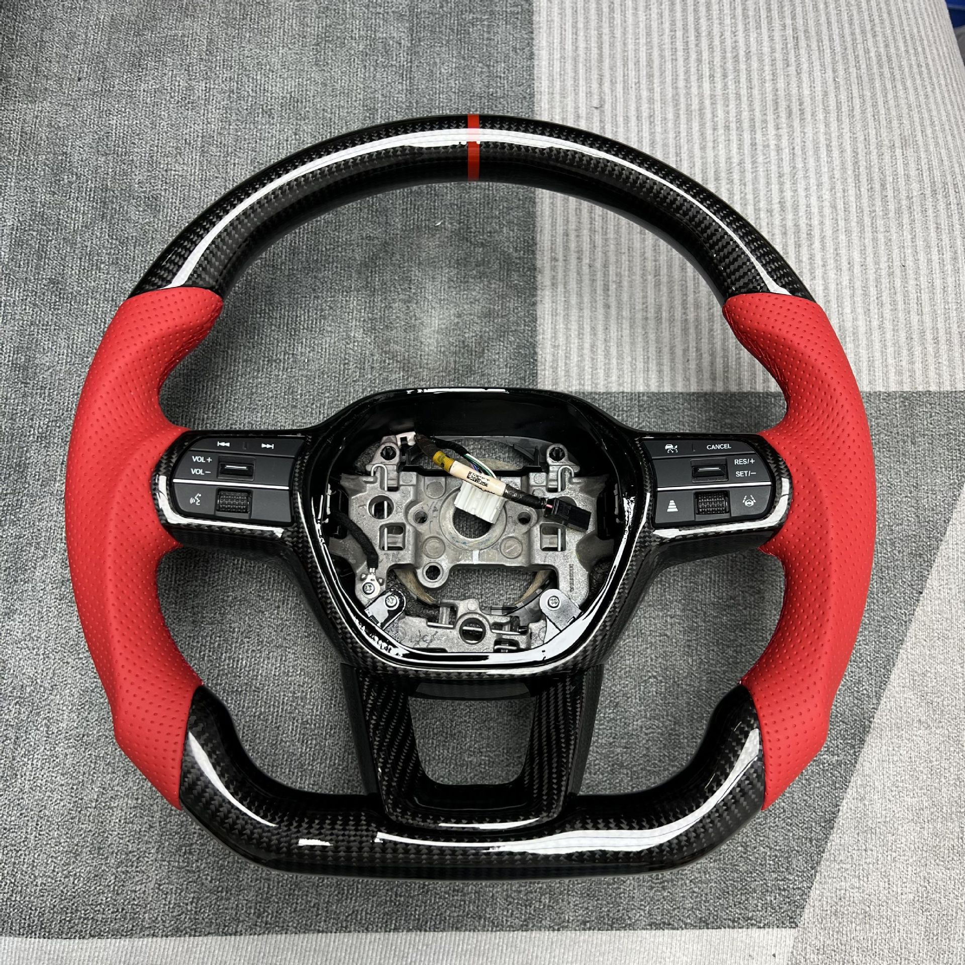 Carbon fiber steering wheel modification customization is suitable for Honda 11th generation Civic car interior steering wheel processing