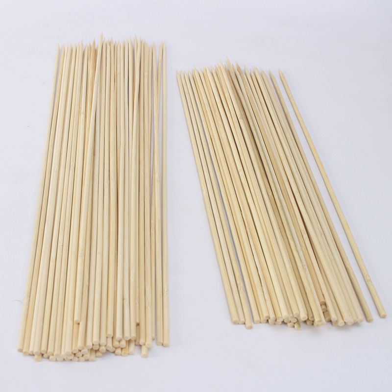 Fábrica en stock suministro 50cm de largo de alta calidad natural bambú palo flor ramo embalaje material diámetro 4mm bambú palo