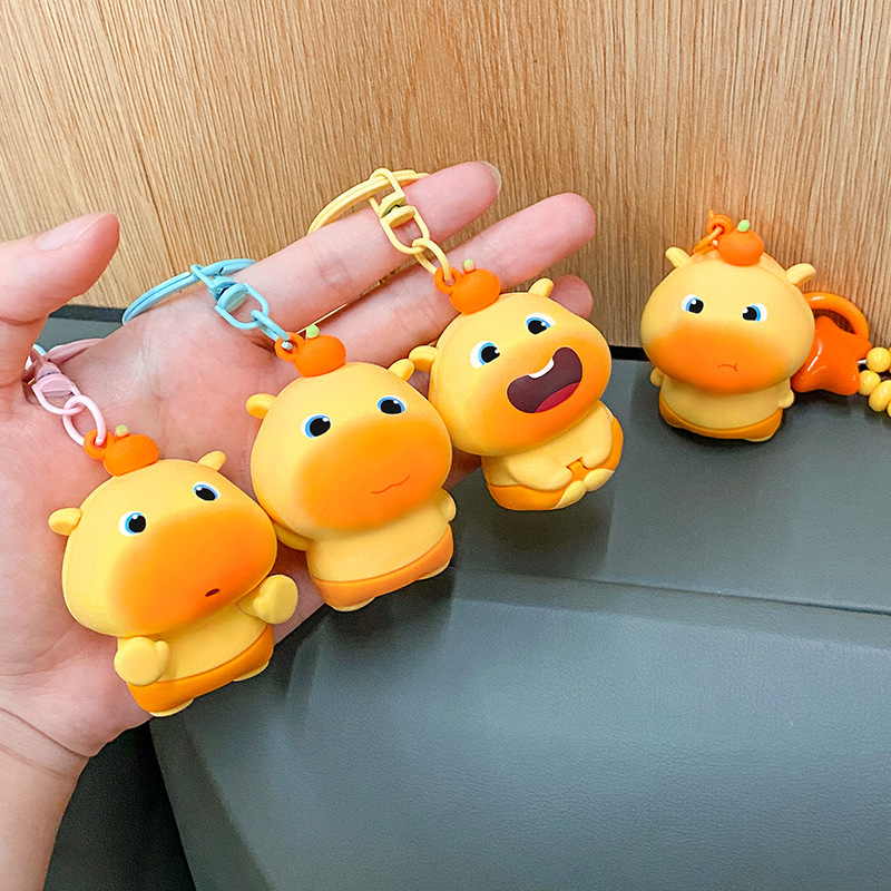 正版水豚噜噜pvc公仔可爱书包挂件幼儿园小学生礼物可爱吊坠批发|undefined