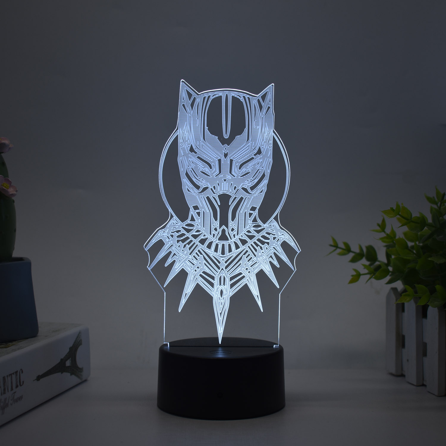 Transfronteriza serie de superhéroes Spider-Man Iron Man periférico 3D luz de la noche luz creativa pintura decoración adornos hechos a mano