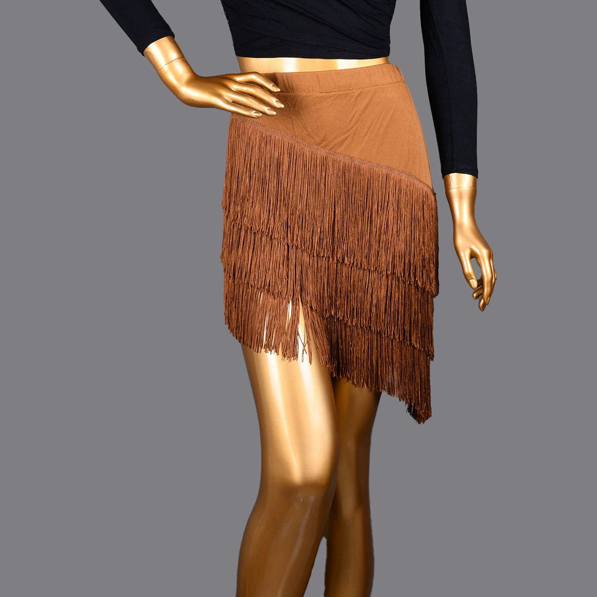 Цветной танцевальный костюм с латинской бахромой, женская танцевальная одежда, черная короткая юбка для сценических выступлений с широким подолом.