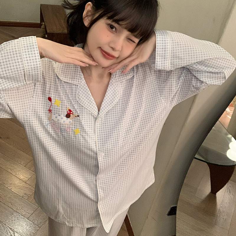 Pajamas de algodón coreano de primavera y otoño de mujeres pantalones de manga larga lindo perro salchicha estudiantes de dibujos animados simple cardigans ropa para el hogar