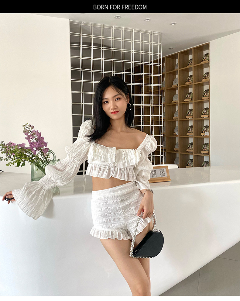 699g Weight Polyester Lining Material Zipper Closure Type Top Handle Strap Type Handbag, Evening Bag Bags Type Holiday, Party Occasion Pu Leather Material Color Block Pattern All Seasons Season Women's Gender Elegant Style Heart-shaped Shape Pu Leather Color Block Heart-shaped Evening Bags 无