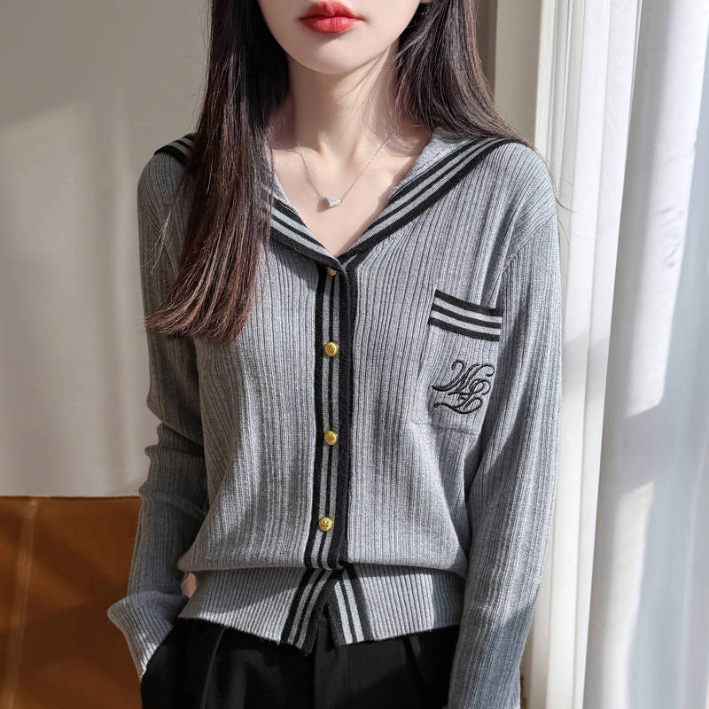 Korean-Style Age-Reducing Fine-Spun Wool Knitted Cardigan for Women, Color-Blocked Embroidered Navy Collar Sweater Jacket, Casual New Style Top