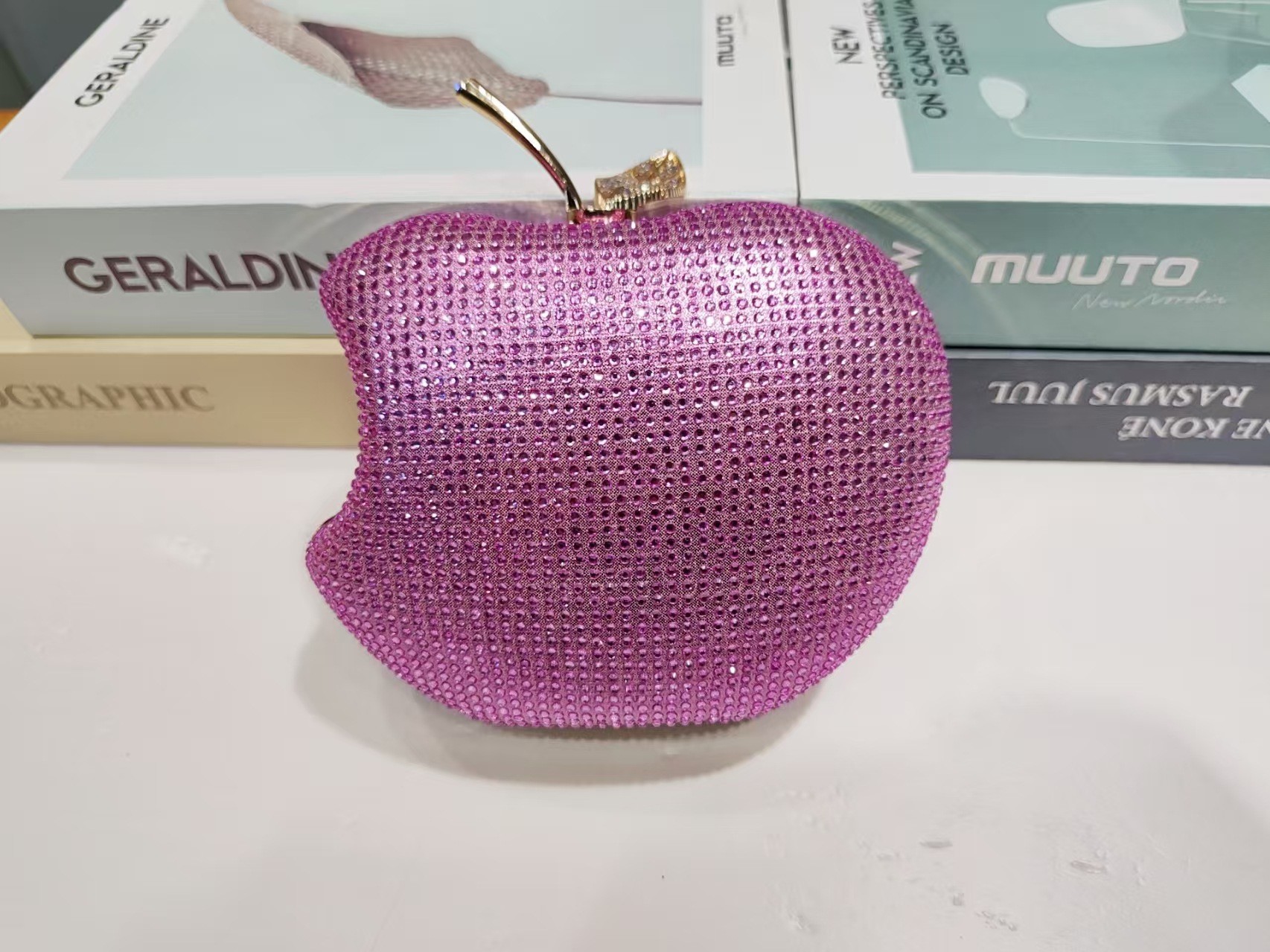 Bolsa de cena de dama de explosión transfronteriza bolsa de moda de manzana bolsa de mano de comercio exterior de lujo ligera cadena de diamantes acrílico bolsa de cena
