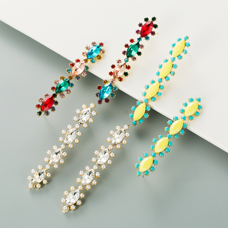 Fashion Alloy Inlaid Color Rhinestone Long Flower Earrings display picture 2