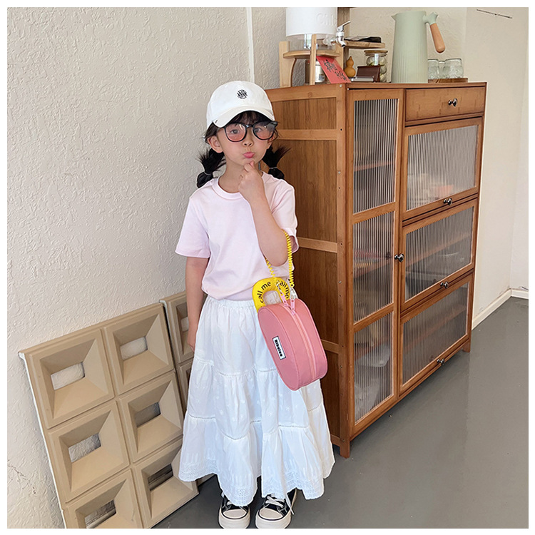 Andralyn Einfarbige minimalistische koreanische lässige Brusttasche für Frühling und Sommer Neue trendige Instagram-Umhängetasche mit einer Schulter für den Außenbereich_voghion.com