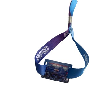 PVC����RFID�����Ʒǘ˸Б�IC�������T����С�����󎧿��ڿ�����
