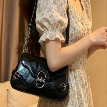 纯色休闲2026上新复古大容量五金锁扣翻盖包通勤斜挎腋下女包包