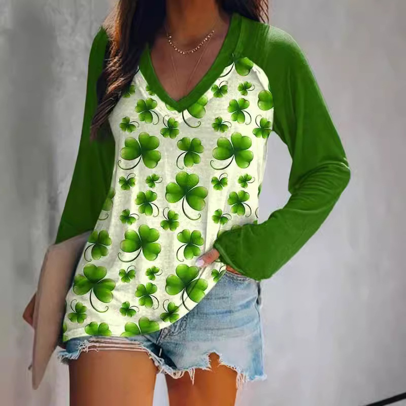 New European and American cross-border women's clothing: printed clover gradient color T-shirt, spring and autumn V-neck with 3D raglan sleeves New European and American cross-border women's clothing: printed clover gradient color T-shirt, spring and autumn V-neck with 3D raglan sleeves