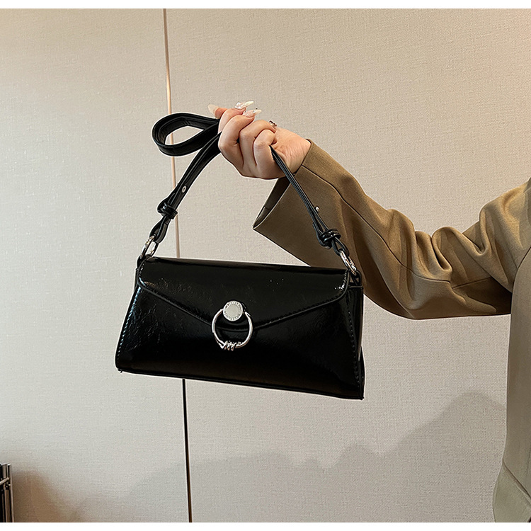 Die beliebte kleine quadratische High-End-Mode-Sticktasche aus Ölwachsleder dieses Jahres, einfache Umhängetasche mit einer Schulter_voghion.com