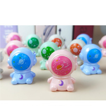 394卡通星球卷笔刀儿童学习用品削笔器宇航员转笔刀 学生笔刨批发