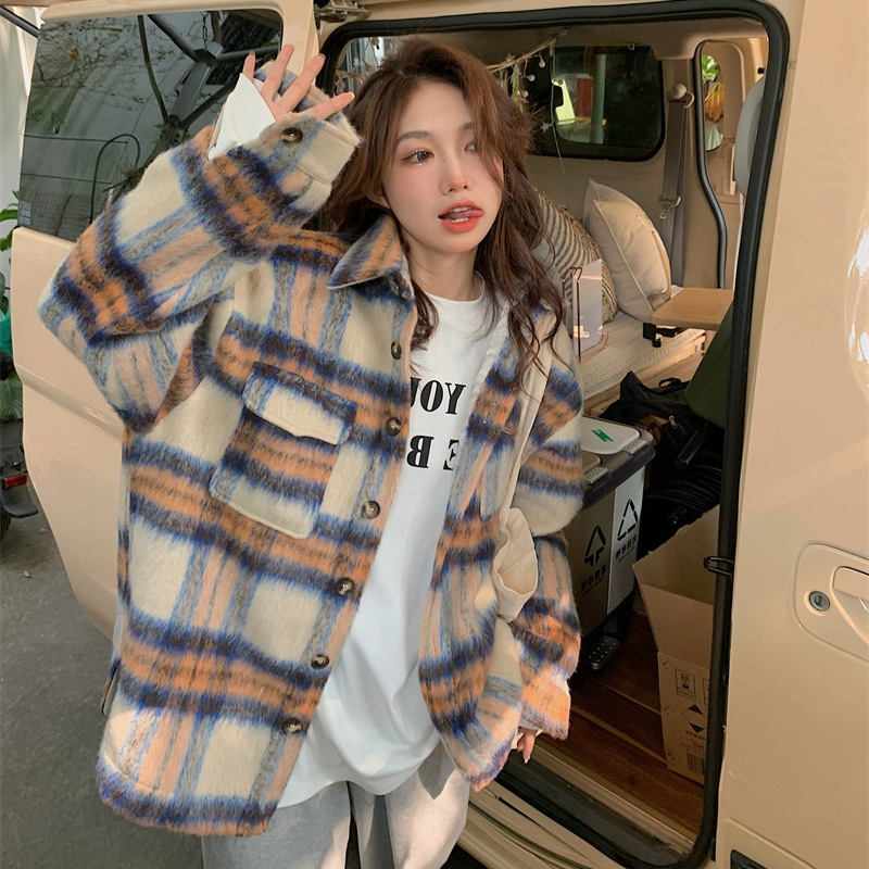 Plaid Woolen Coat Women's Winter Thickened 2022 New Style Small Loose All-match Retro Short Woolen Coat