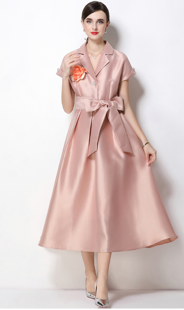 Đầm maxi nữ hoa nổi tay ngắn cổ vest thắt eo jacquard xòe — màu đen, Rượu vang đỏ, xanh lam, màu hồng đậm chi tiết 12