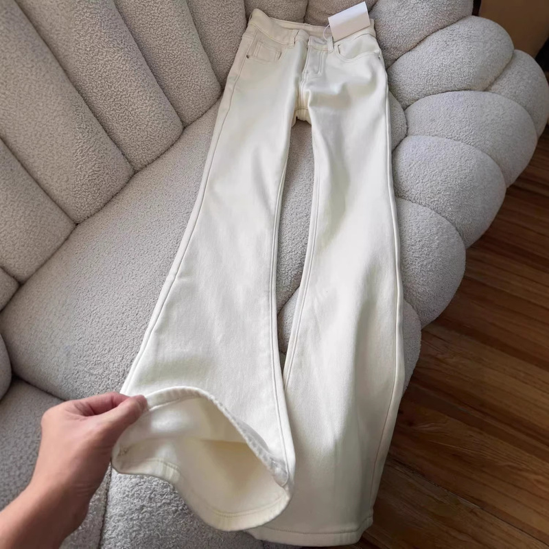 White Flared Jeans for Women, Spring 2026 New Style, High-Waisted, Slimming, Petite-Friendly, Not Tight on the Legs, Wide-Leg Flared Pants White Flared Jeans for Women, Spring 2026 New Style, High-Waisted, Slimming, Petite-Friendly, Not Tight on the Legs, Wide-Leg Flared Pants