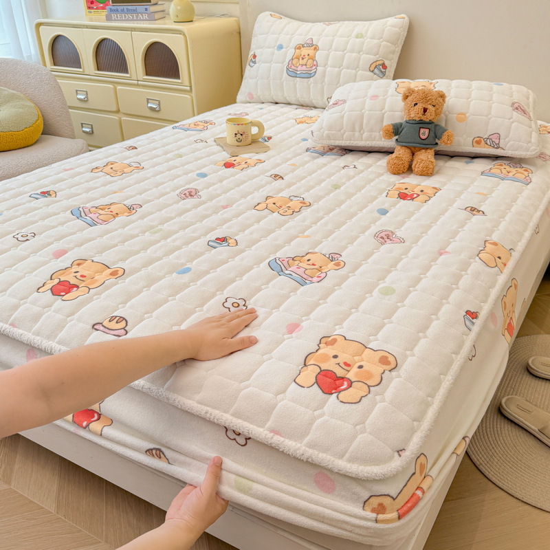 Clase A nuevo tipo de cama de algodón de leche caliente, cama de invierno más gruesa, colchón de cama de algodón caliente, cojín de algodón más cama de algodón