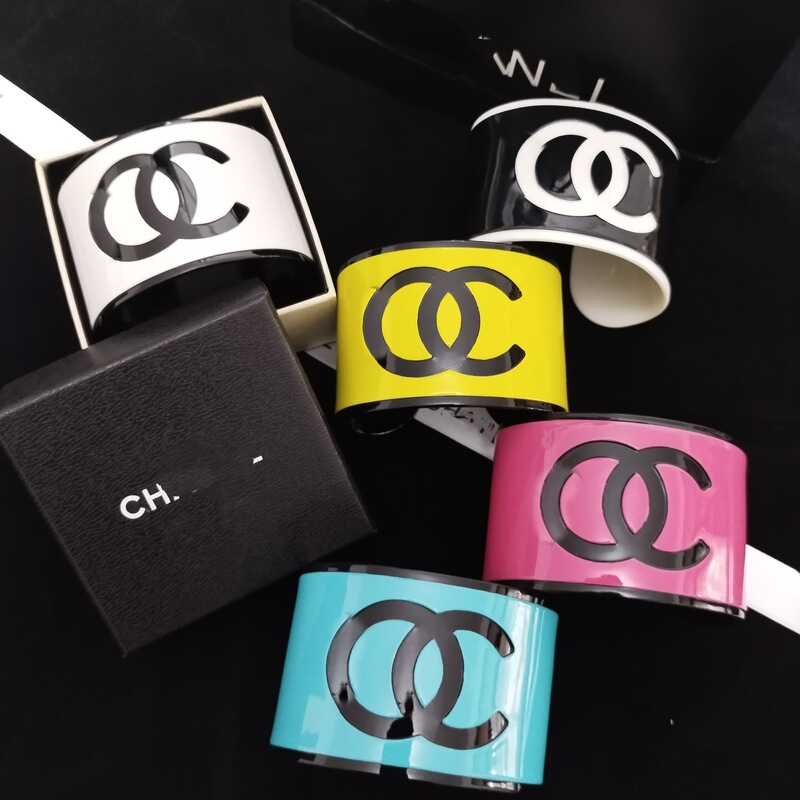 23 Pairs of C Bracelets in Black, White, Pink, and Yellow, Hong Kong Style Fashion Sweet Cool Open Bracelets, Light Luxury Style Jewelry, Stackable Fashion Ol Accessories 23 Pairs of C Bracelets in Black, White, Pink, and Yellow, Hong Kong Style Fashion Sweet Cool Open Bracelets, Light Luxury Style Jewelry, Stackable Fashion Ol Accessories