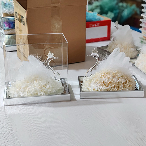 Swan-shaped eternal flower acrylic mirror box, small perfume style, Valentine's Day wedding decoration, birthday gift
