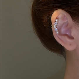 韩国高级感珍珠镶钻耳骨夹无耳洞女小众设计气质复古冷淡风耳饰夏