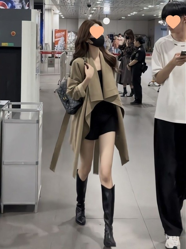 感时尚外套女2025春秋纯色大翻领设计系带收腰显瘦风衣英伦风|undefined
