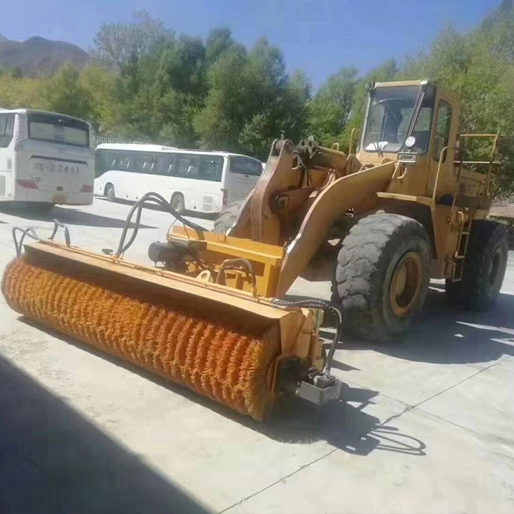 装载机改装扫雪机高速公路路面清雪机大型除雪抛雪机