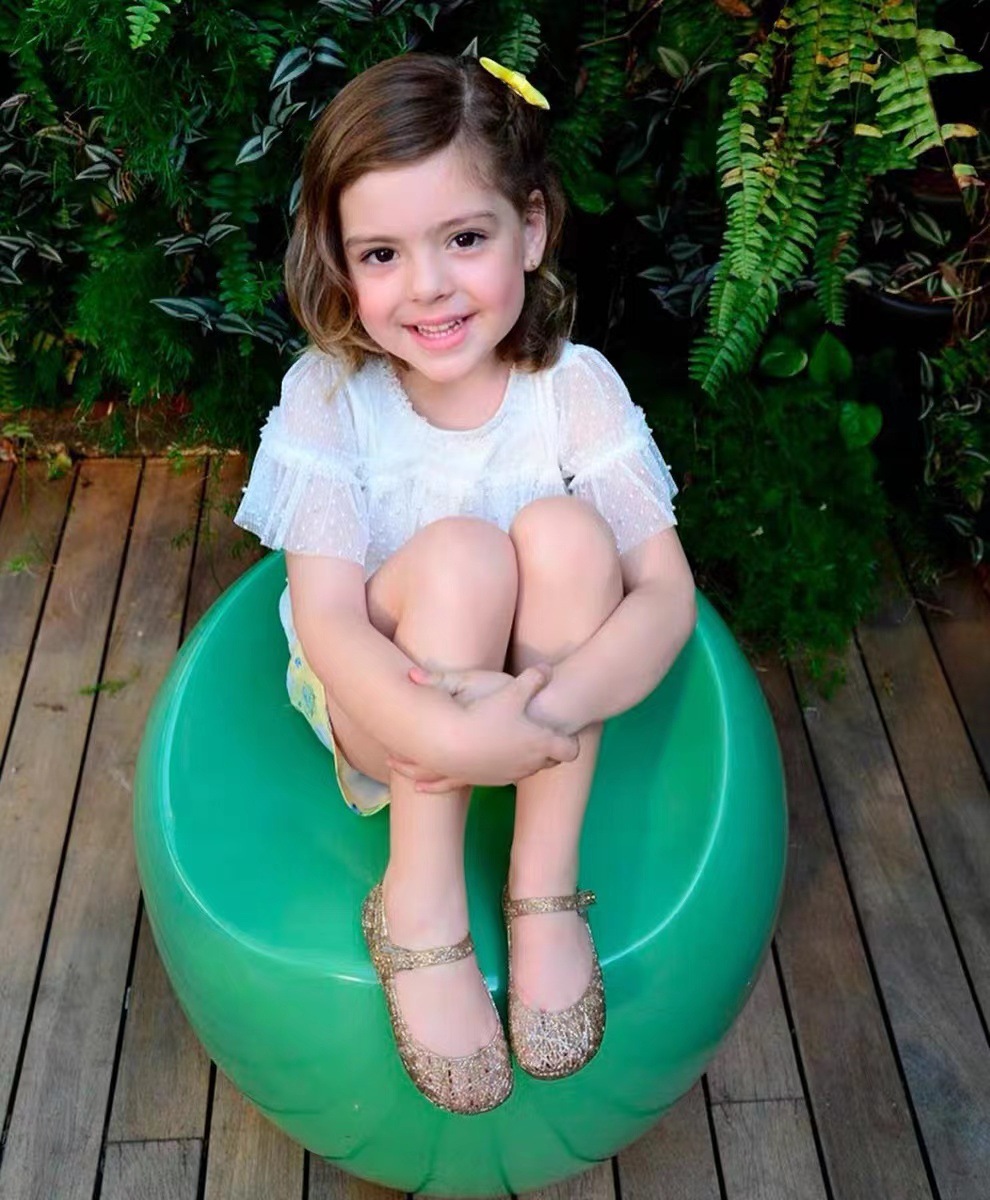 Scarpe da principessa Melissa brasiliane Sandali da ragazza in gelatina con fondo morbido e profumato, fiocco per bambini, nido d'uccello, estivi_voghion.com