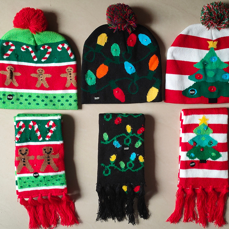 Fabricante transfronterizo de gorros navideños europeos y americanos tejidos en jacquard, gorros navideños de lana con luces LED, gorros navideños con pompón y bufandas. image 5