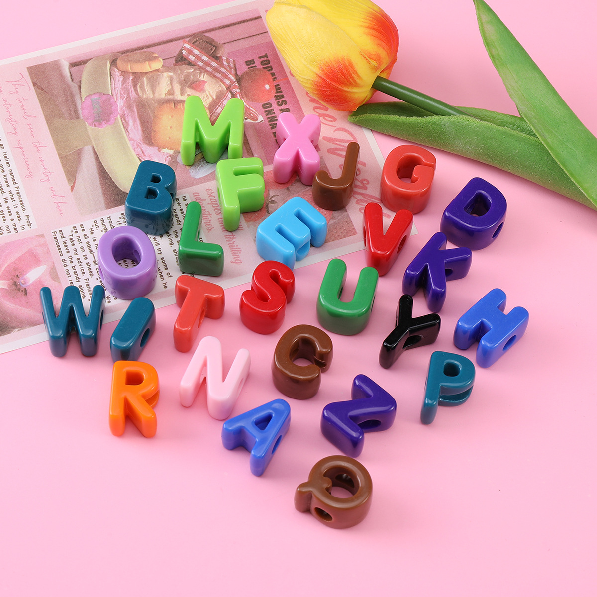 亚克力大孔英文字母珠 diy手工制作手机链钥匙扣手工串珠直孔散珠