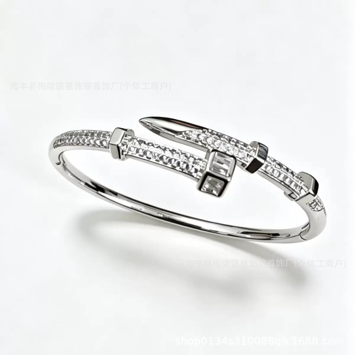 No1 nail bracelet [white gold]