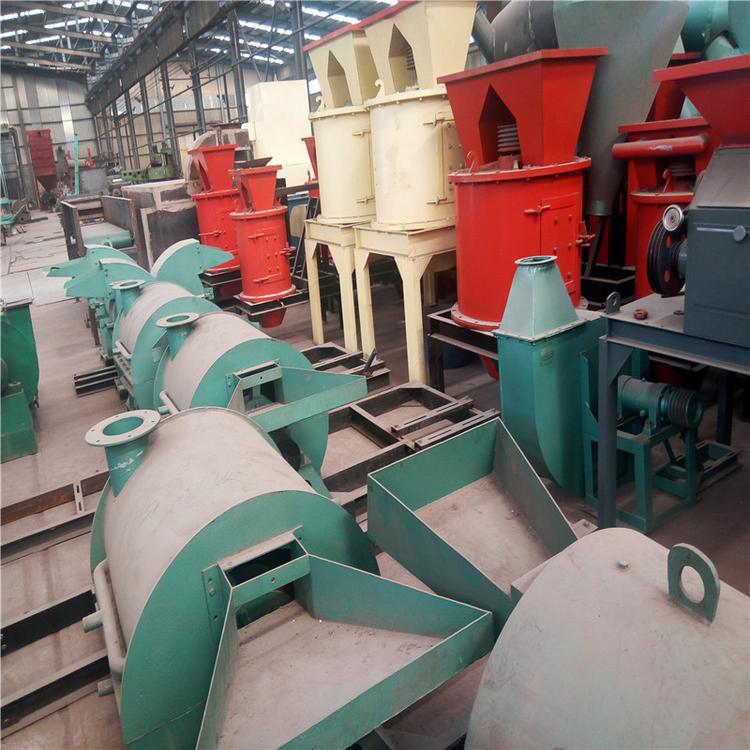 Máquina de harina de madera de papel de fuego pulverizador de harina de madera de papel amarillo enfriado por agua máquina de madera 800