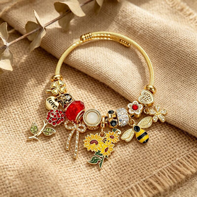 Vintage Gold Sunflower Bee Beaded Stainless Steel Bracelet with Full Diamond Bow and Four-Leaf Clover Pendant Niche Bracelet Vintage Gold Sunflower Bee Beaded Stainless Steel Bracelet with Full Diamond Bow and Four-Leaf Clover Pendant Niche Bracelet