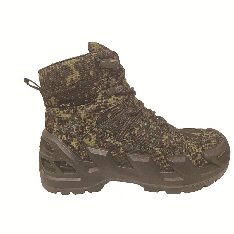 户外沙漠靴