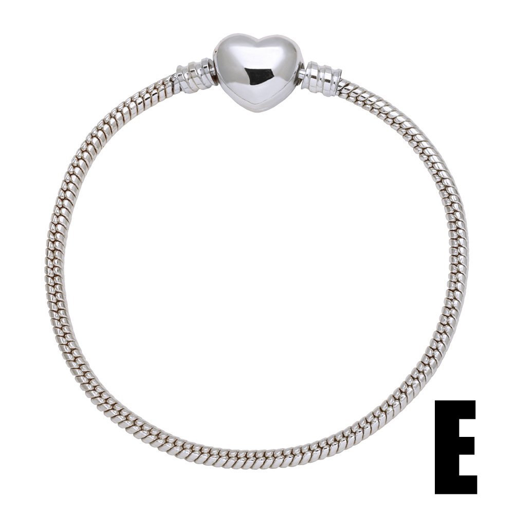 e 화이트 K