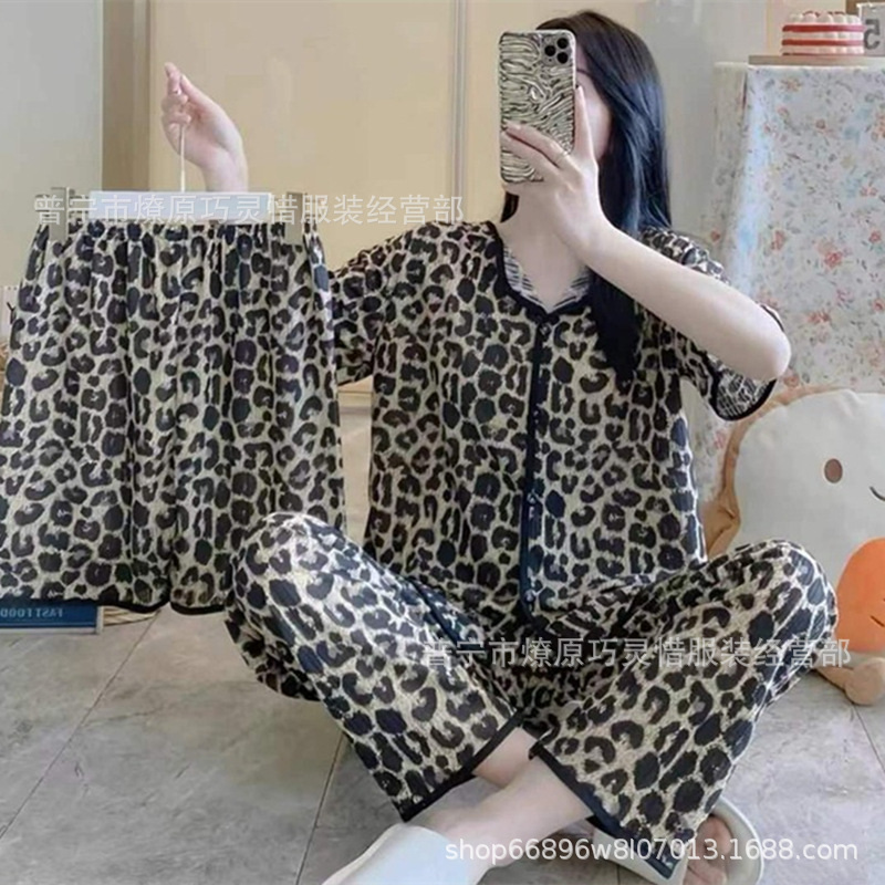 Nuevo estilo pijamas traje de tres piezas de las mujeres pijamas de estilo coreano de verano dulce ins estilo desgaste para el hogar conjunto de tres piezas entrega de una pieza
