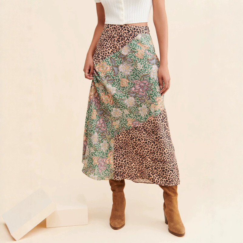 European and American Style Patchwork Printed High-Waisted Skirt for Women, Unique and Elegant, Slimming Retro Satin Drape Mid-Length Skirt European and American Style Patchwork Printed High-Waisted Skirt for Women, Unique and Elegant, Slimming Retro Satin Drape Mid-Length Skirt