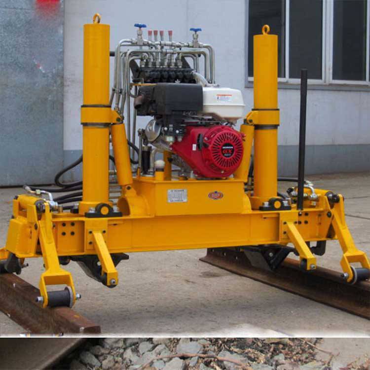 铁路保养设备 YQBJ-300型大型内燃液压起拔道机