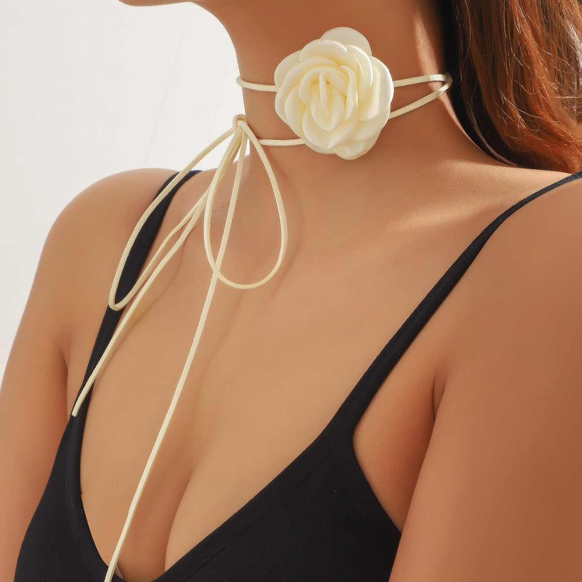 Negro beige vino rojo blanco Corea del Sur flor encaje-up gargantilla collar vintage corte sexy neckband cintura decoración
