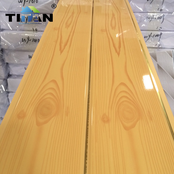 Azulejos de techo La fábrica de techos de PVC produce paneles de techo de plástico