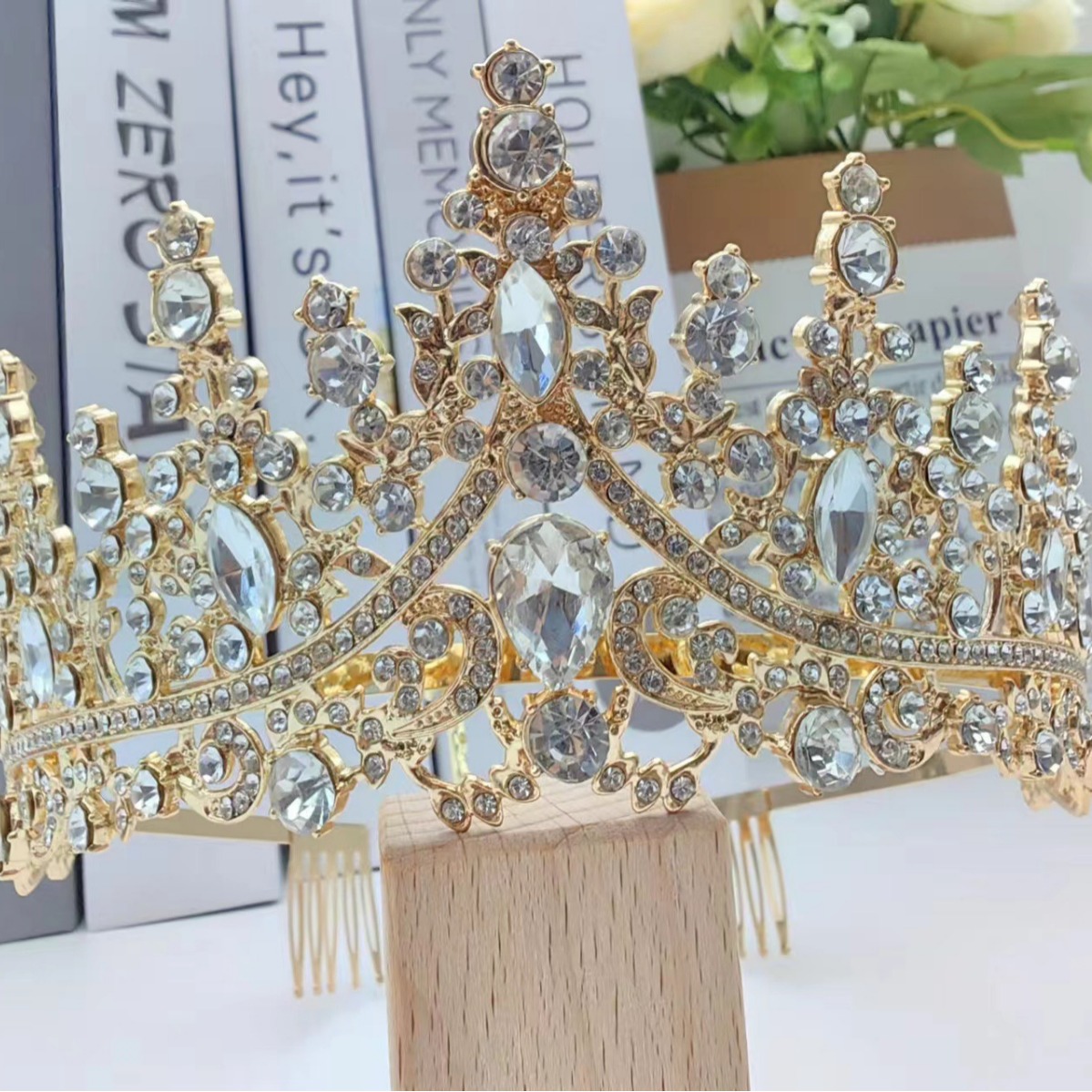 Brautkrone, Haarschmuck aus Legierung, Hochzeitskleid, Strass-Stirnband, Galvanik, Geburtstagskrone, Abendessen, Hochzeitskopfschmuck_voghion.com