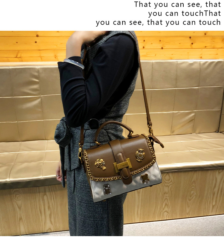 Túi đeo chéo nữ da thật satchel dáng vuông nhỏ gọn — Gấu Nhỏ/Bu Bu/Trắng, Gấu Nhỏ/Bu Bu/Đen chi tiết 9