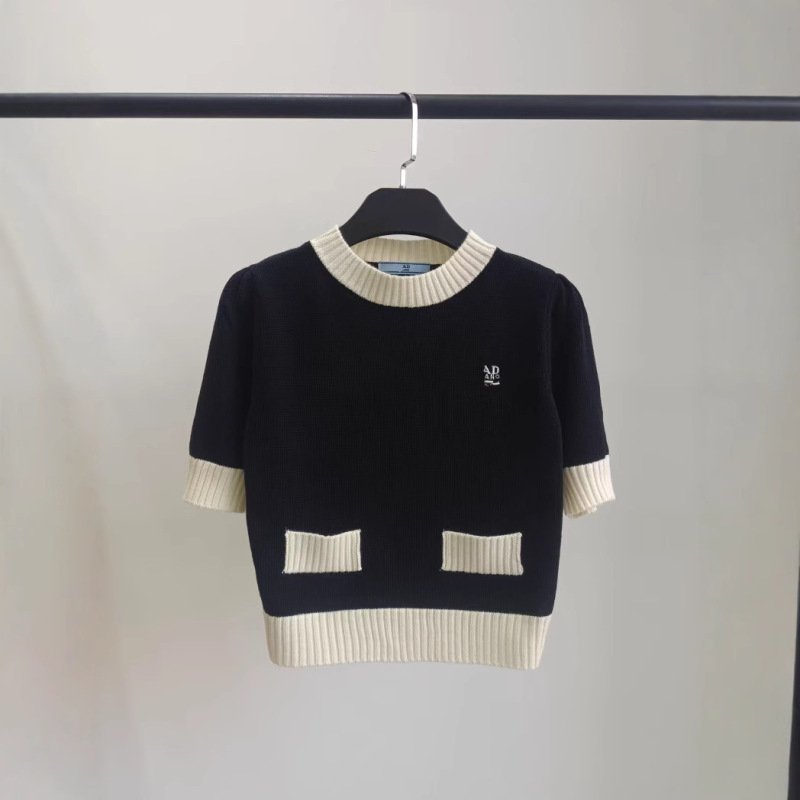 26 New Color-Blocked Round-Neck Embroidered Knitwear Short-Sleeved Spring and Summer Work Clothing Pullover T-Shirt Loose Women's Top