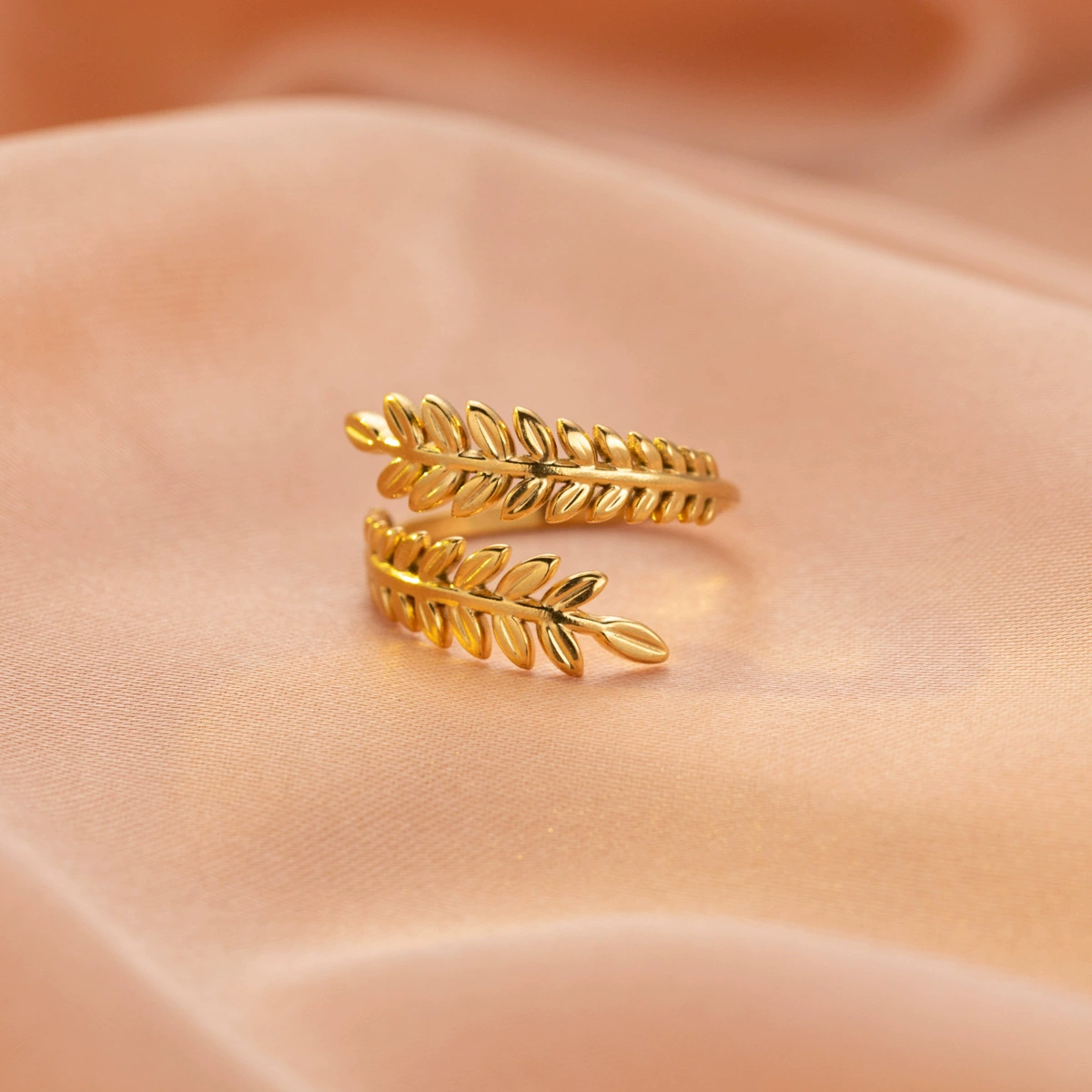 Кольцо из титановой стали в форме трансграничного дерева в форме листа