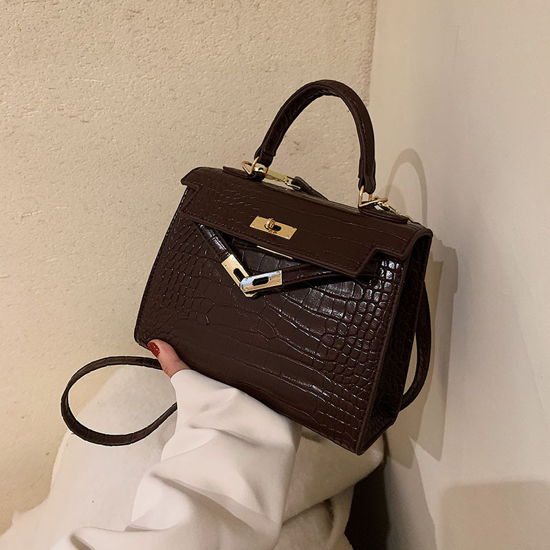High-End Crocodile Pattern Kelly Handbag 2024 New Trendy Cross-Border Patent Leather Women's Bag Single Shoulder Crossbody Small Square Bag