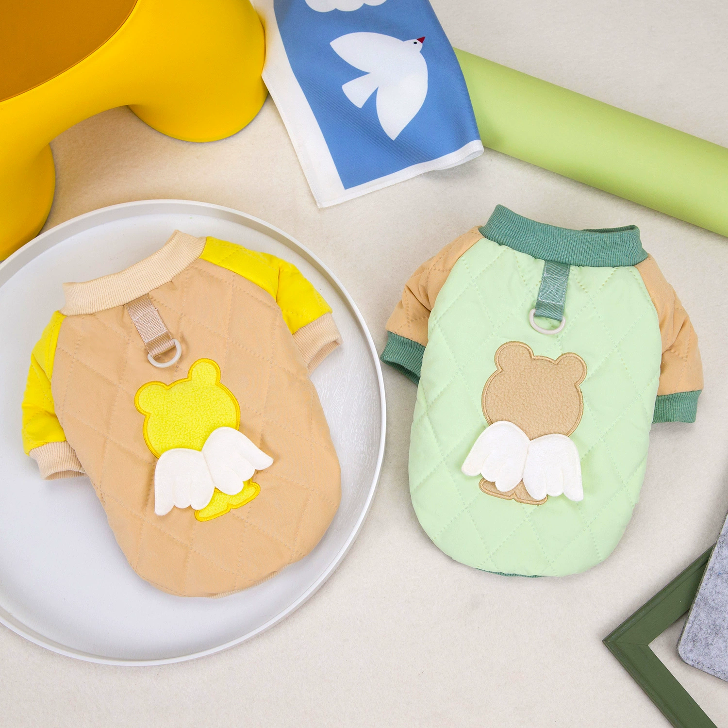 Производители одежды для домашних животных Кошачья одежда 24 Ангела Медведь Хлопковая одежда может вытянуть маленькую собаку Тедди на две ноги оптом