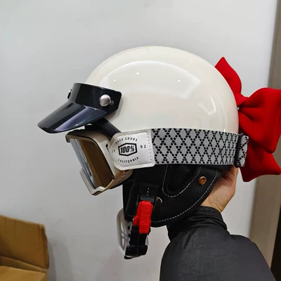 Japanese and Korean Retro Motorcycle Helmets for Men, Half Helmets for Scooters, Electric Bike Safety Helmets for Women, Summer Cruising Small Helmet (Motosiklet kaskı (dəbilqə)) - ivory-white-5357cm