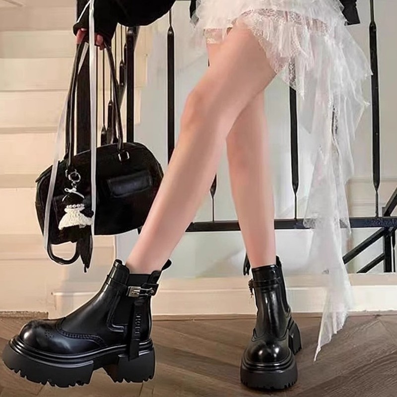 现货版~厚底烟筒靴女鞋子切尔西英伦风雕花秋冬新款短靴子马丁靴|undefined
