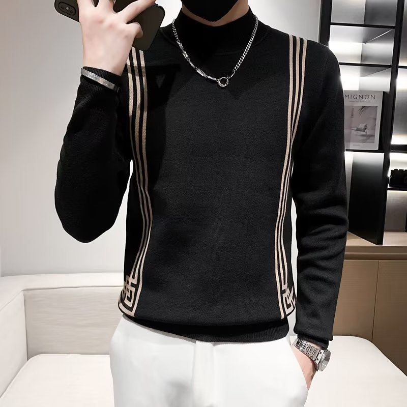 Retro fashionable knitted demi-season sweater